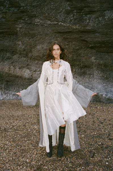 vintage white dress カネコアヤノ　6/6までsale PORTADA48_grande.jpg?v=1758881097